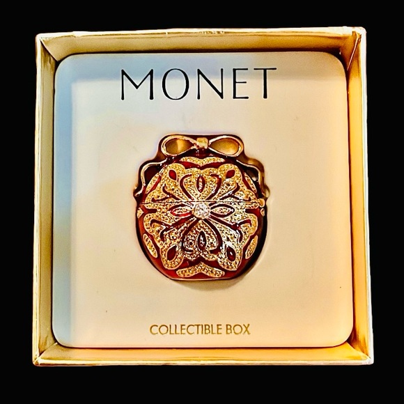 Monet Vintage Collectible Holiday Ornament Trinket Box in Original Gift Box - Picture 1 of 5